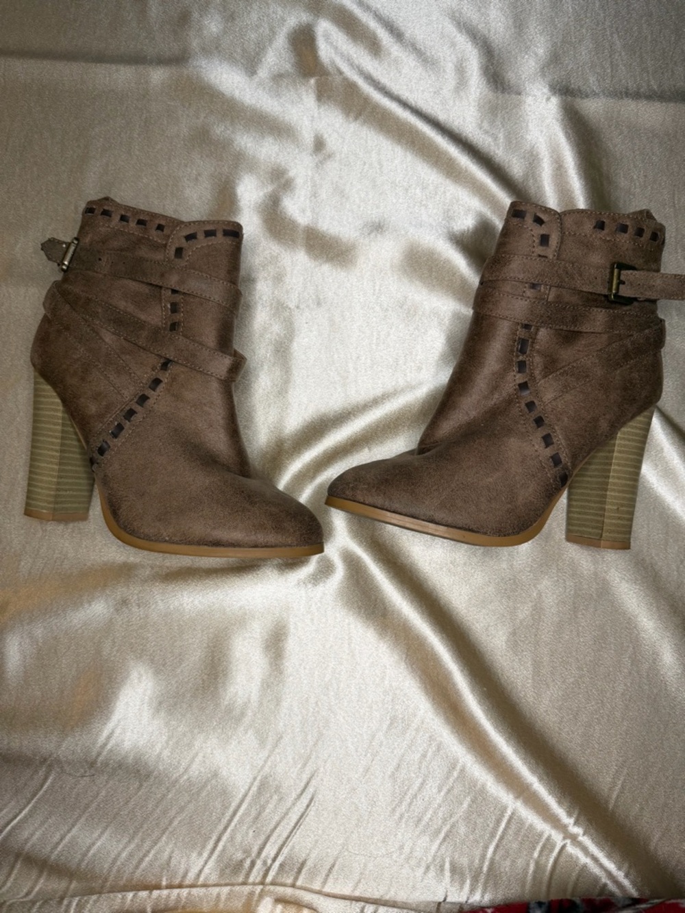 Venus Brown Faux Suede Strappy Block Heel Ankle Boots Size 8